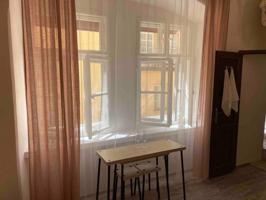 פראג Studio In Gothic House, 50M To The Old Town Square מראה חיצוני תמונה
